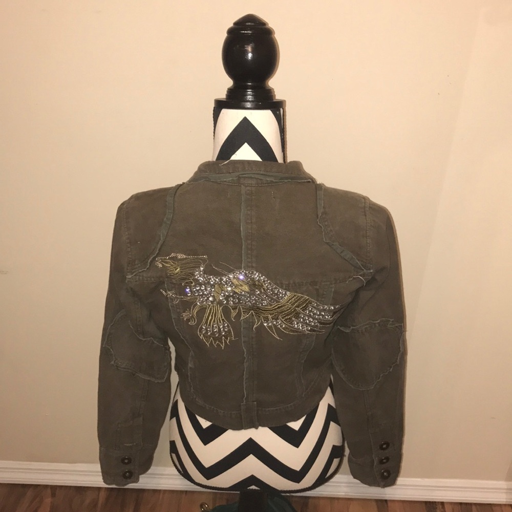 Designer jacket! - Picture 2 of 3
